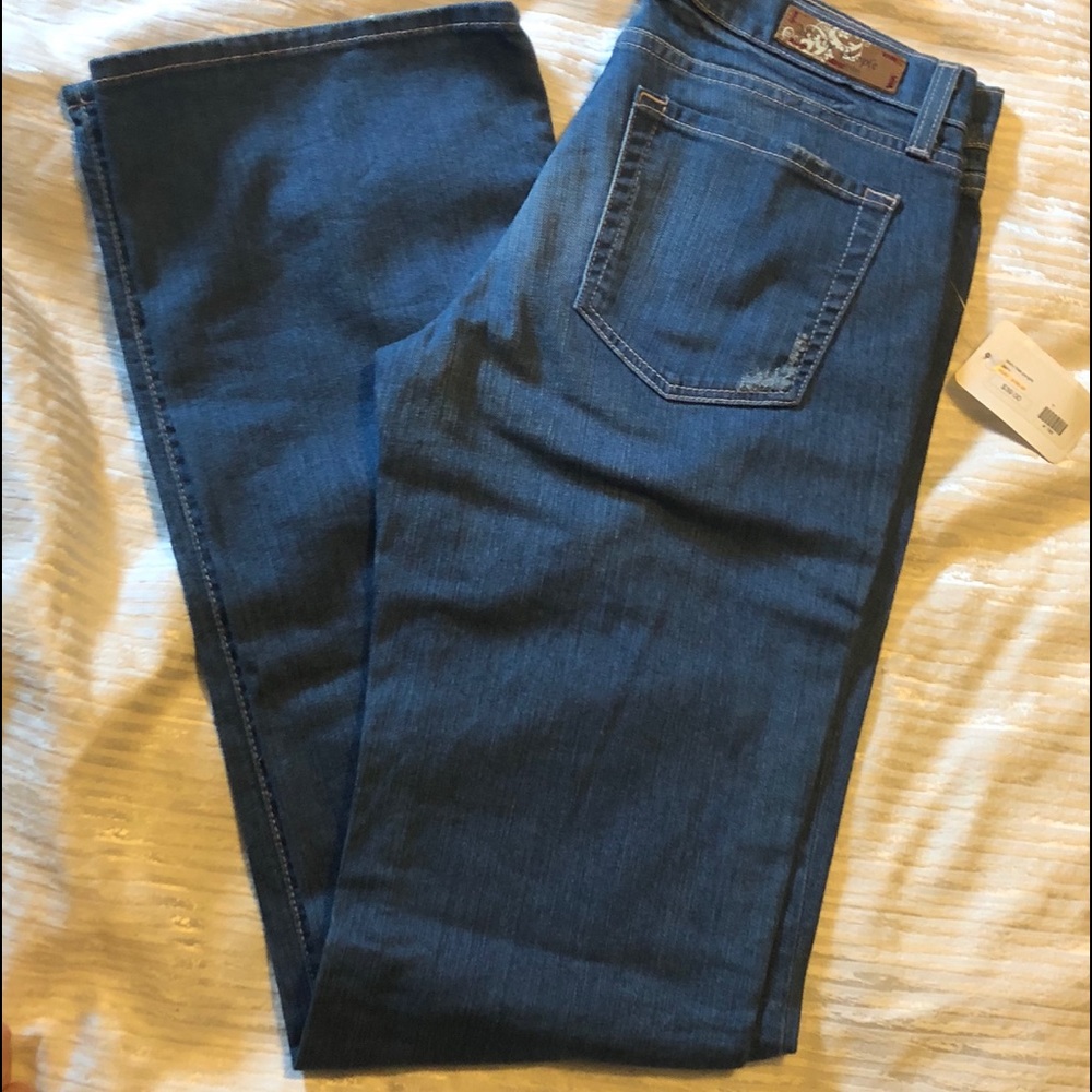 We the People denim Jeans. Brand new size 31